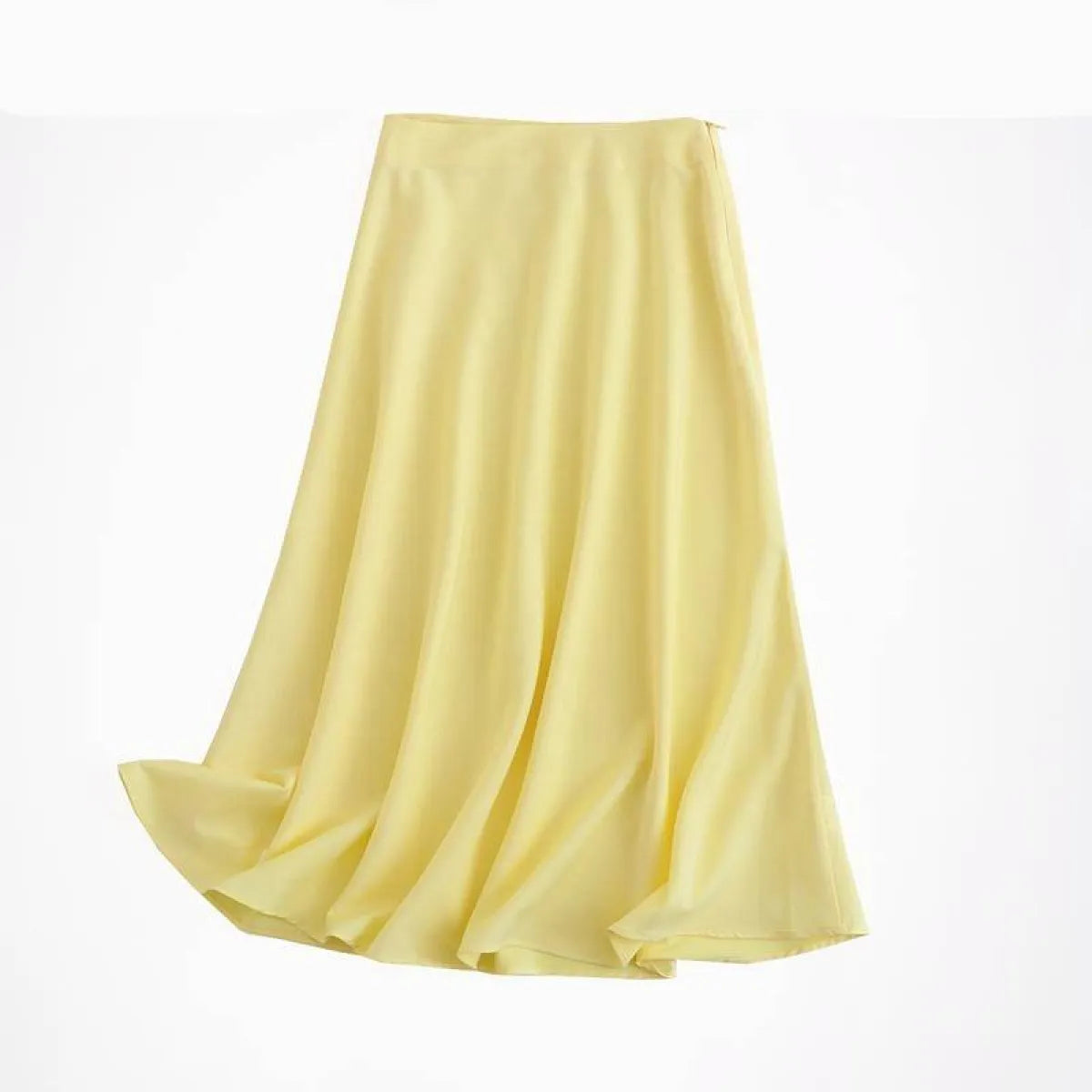 Satin Skirt perfect for elegant dinner at the coast